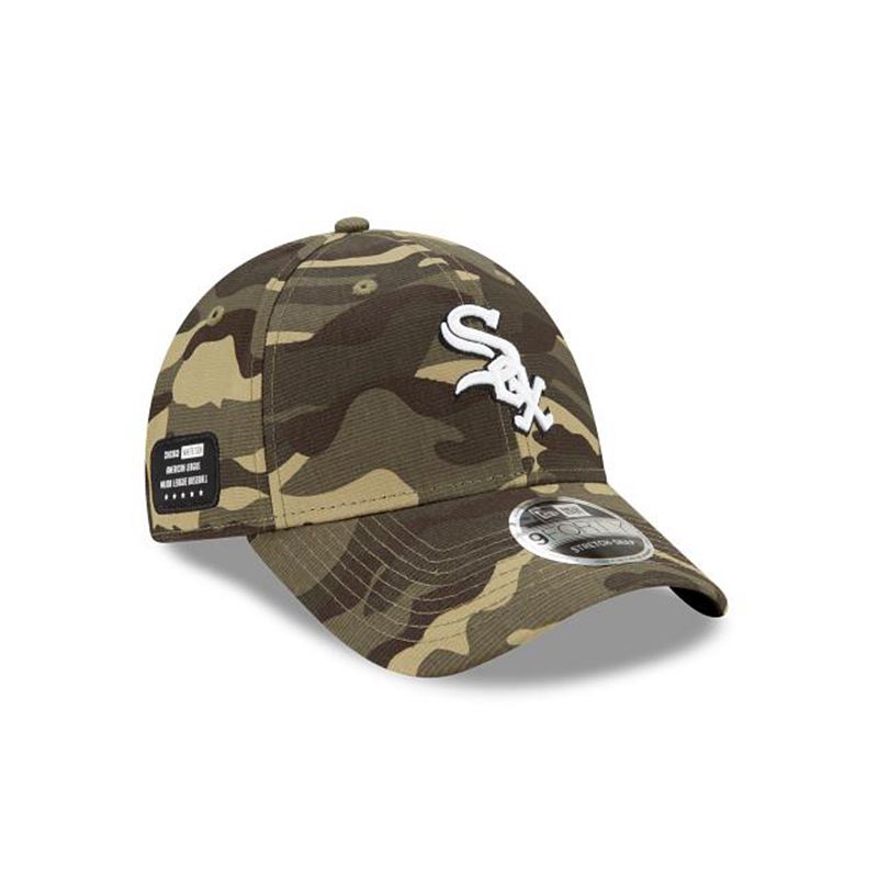 MLB Chicago White Sox Armed Forces Weekend Stretch Snap 9Forty Adjustable (AAT9916) - Green New Era Caps